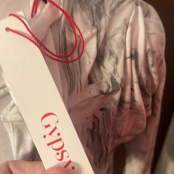 Gypsy Top Flirty Back Black /marble Size Small - Picture 5 of 6